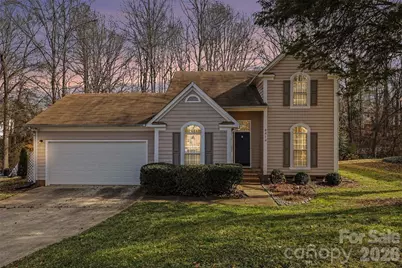 8414 Woodford Bridge Drive, Charlotte, NC 28216 - Photo 1