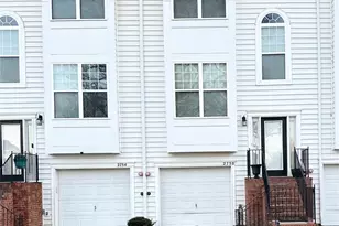 2750 Avalon Loop Rd, Charlotte, NC 28269 - Photo 1