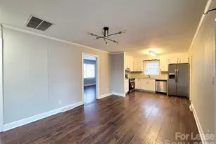 332 Clover Hitch Dr, Charlotte, NC 28215 - Photo 1