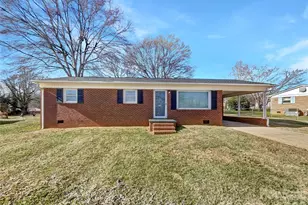 1913 Old English Dr, Gastonia, NC 28054 - Photo 1
