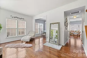 9775 Mallard Glen Dr, Charlotte, NC 28262 - Photo 1