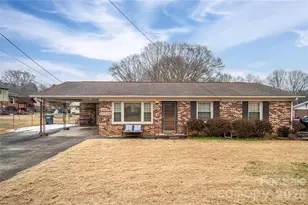 1507 Edgewood Rd, Bessemer City, NC 28016 - Photo 1