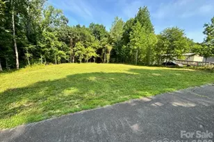 8001 Dow Rd, Charlotte, NC 28269 - Photo 1