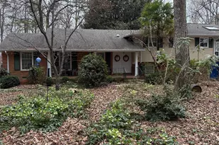 803 Elizabeth Ln, Matthews, NC 28105 - Photo 1