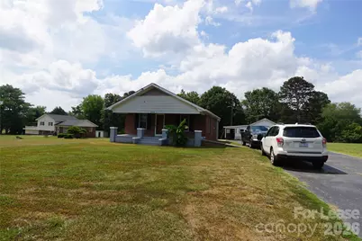 8704 Old Nc 10 Highway, Hickory, NC 28602 - Photo 1