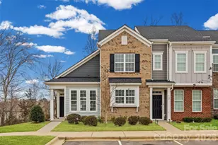 554 Dorman St, Belmont, NC 28012 - Photo 1