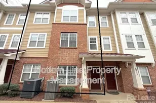 675 Raya Ct, Charlotte, NC 28204 - Photo 1