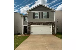 1215 37th Ave Lane NE, Hickory, NC 28601 - Photo 1