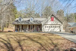 2625 Middleton Cir, Hendersonville, NC 28791 - Photo 1