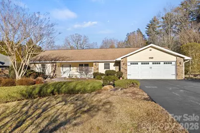 32 Stone House Road, Hendersonville, NC 28739 - Photo 1