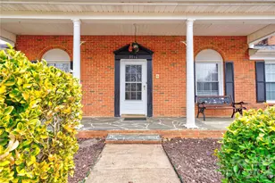 1516 Marlwood Dr, Shelby, NC 28150 - Photo 1