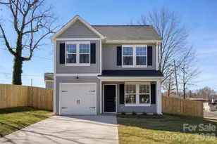 935 Wallace St, Statesville, NC 28677 - Photo 1