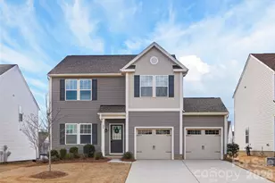 105 Fairfield Dr, Troutman, NC 28166 - Photo 1