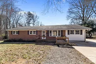 2629 Fairgreen Dr, Gastonia, NC 28056 - Photo 1