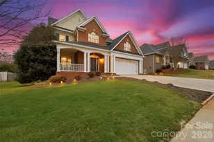 1838 31st Ave Ln NE, Hickory, NC 28601 - Photo 1