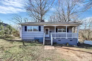 507 N Mulberry St, Cherryville, NC 28021 - Photo 1