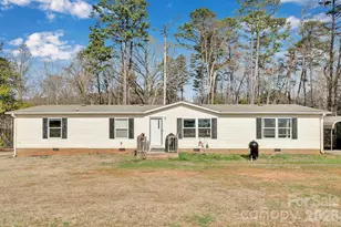 812 Dallas Spencer Mountain Rd, Dallas, NC 28034 - Photo 1