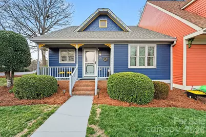 421 Windsor Lane, Statesville, NC 28677 - Photo 1