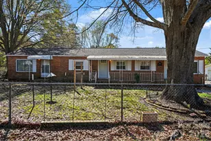 139 Blackburn Dr, Grover, NC 28073 - Photo 1