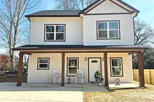 129 Woodlawn Dr, Statesville, NC 28677 - Photo 1