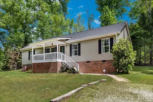 3218 Broadhurst Ln, Clover, SC 29710 - Photo 1