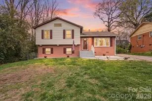 8224 Carrolwood Dr, Charlotte, NC 28217 - Photo 1