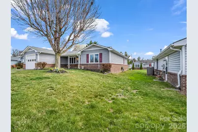 220 Dartcrest Drive, Hendersonville, NC 28792 - Photo 1