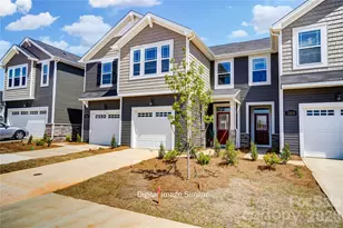 6041 Mallow Crossing Ln, Charlotte, NC 28213 - Photo 1
