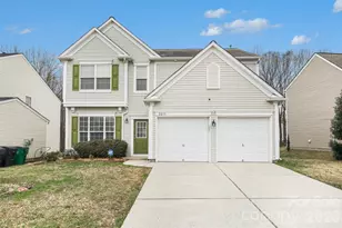 2205 Arbor Vista Dr, Charlotte, NC 28262 - Photo 1