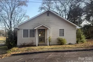 513 Central Ave, Lancaster, SC 29720 - Photo 1