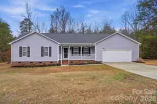 4584 Cherokee Dr, Maiden, NC 28650 - Photo 1