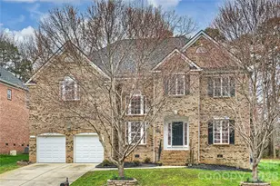 410 Deer Brush Ln, Waxhaw, NC 28173 - Photo 1