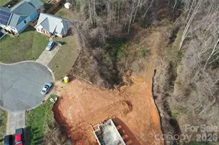 2027 Helen Harper Ct, Charlotte, NC 28216 - Photo 1