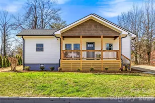 807 N Whitted St, Hendersonville, NC 28791 - Photo 1