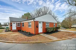 617-A Washington St, Cramerton, NC 28032 - Photo 1