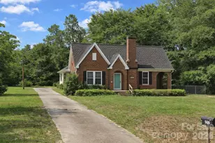 509 E Hilton St, Kershaw, SC 29067 - Photo 1