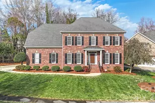 6817 Thornton Oaks Ct, Charlotte, NC 28270 - Photo 1