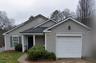 3338 Alderknoll Ct, Charlotte, NC 28216 - Photo 1