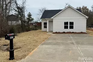4470 Kingsbury Dr, Midland, NC 28107 - Photo 1