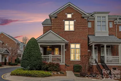 4921 South Hill View Drive, Charlotte, NC 28210 - Photo 1