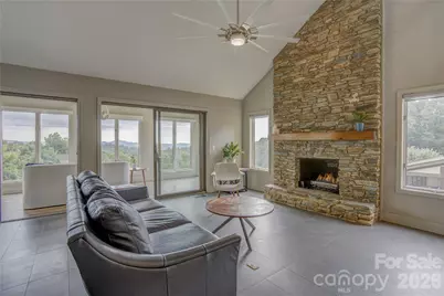 204 Fleetwood Plaza, Hendersonville, NC 28739 - Photo 1