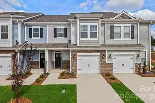 377 Creekview Rd, Hendersonville, NC 28792 - Photo 1