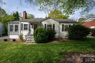 1339 11th St NW, Hickory, NC 28601 - Photo 1