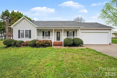 134 Clearview Road, Statesville, NC 28625 - Photo 1