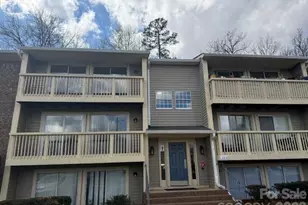 1610 Arlyn Cir, Charlotte, NC 28213 - Photo 1