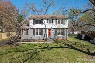 7028 Mapleridge Dr, Charlotte, NC 28210 - Photo 1