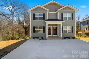 403 15th Ave SW, Hickory, NC 28602 - Photo 1