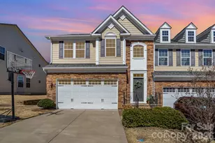 121 Inlet Point Dr, Tega Cay, SC 29708 - Photo 1
