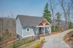 823 Silverstone Dr, Hendersonville, NC 28792 - Photo 1
