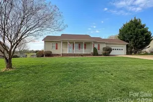 238 Dogwood Acres Ln, Taylorsville, NC 28681 - Photo 1